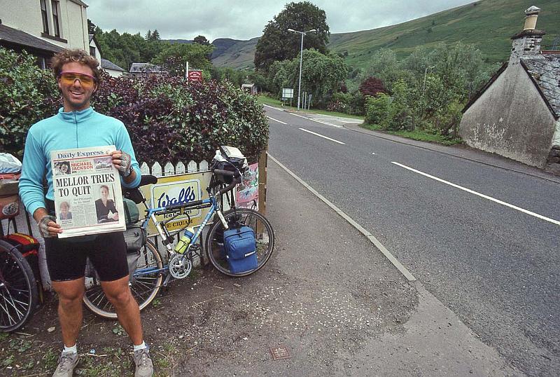 WT 3100 353-16 UK-3.jpg